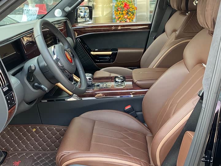 Photo 9 - Hongqi LS7 (Guoyao)