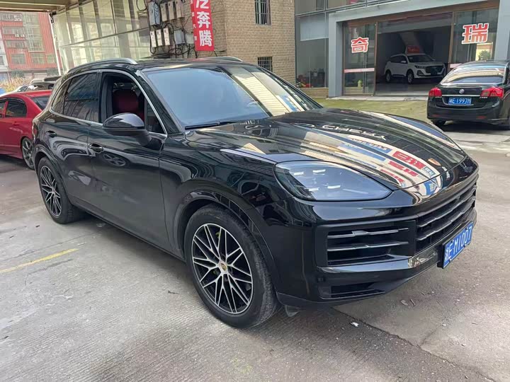 Фото 2 - Porsche Cayenne