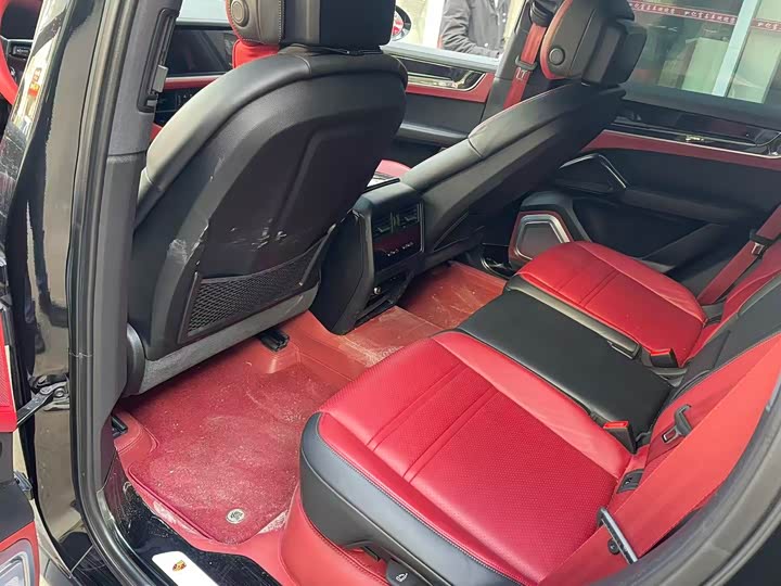 Фото 4 - Porsche Cayenne