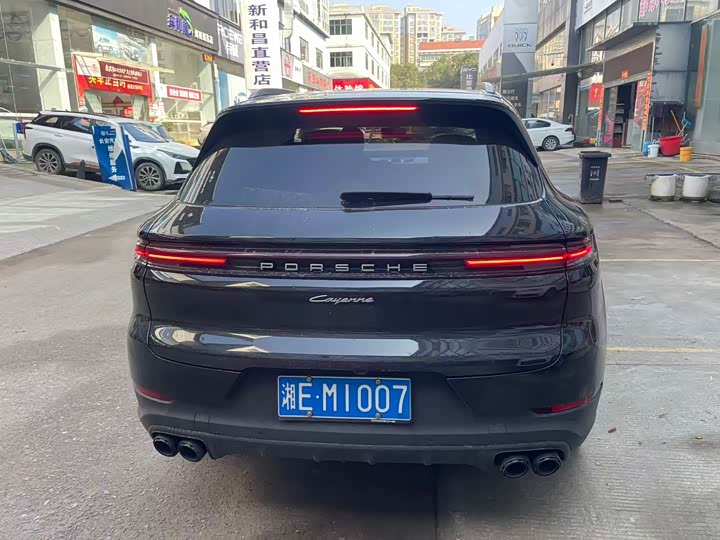 Фото 6 - Porsche Cayenne
