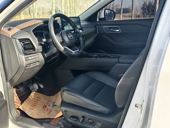 Фото 8 - Nissan X-Trail