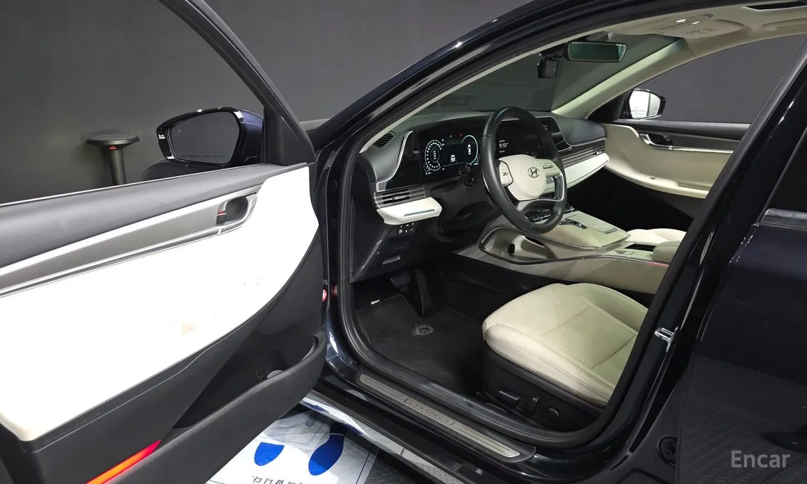 Photo 10 - Hyundai Grandeur