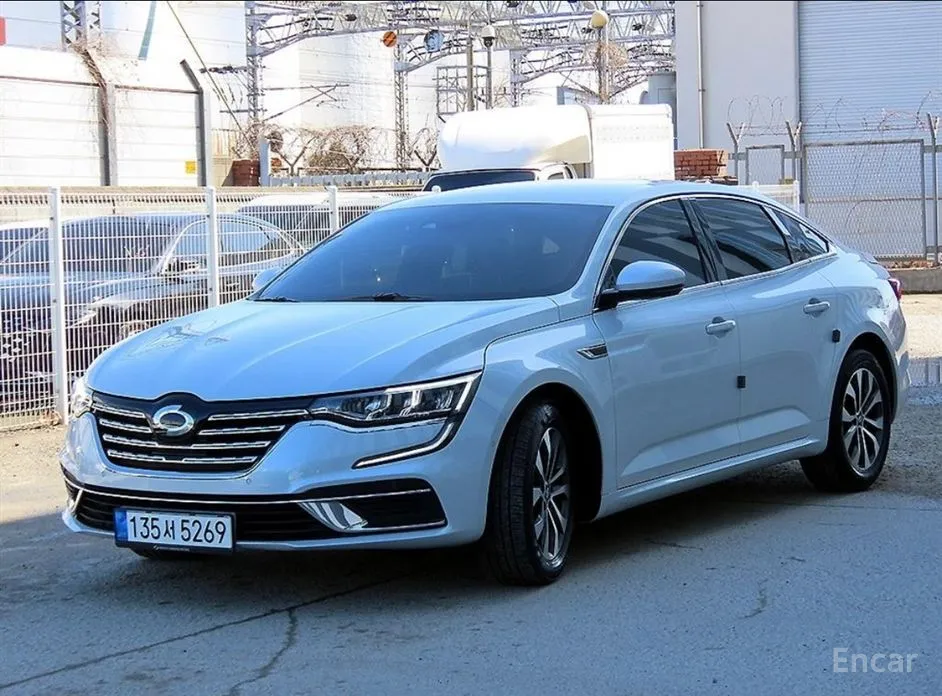 2020 Renault SM6