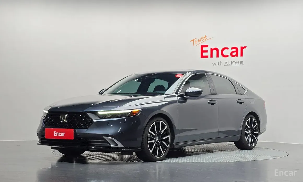 Фото 1 - Honda Accord