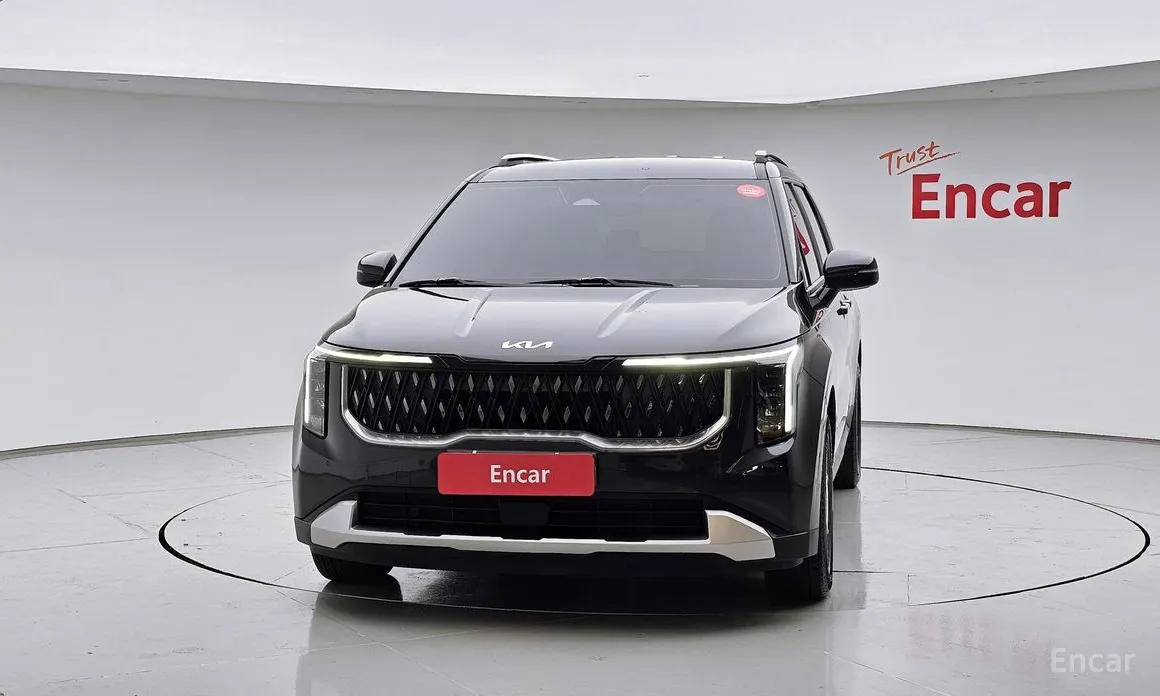 Фото 3 - Kia Carnival