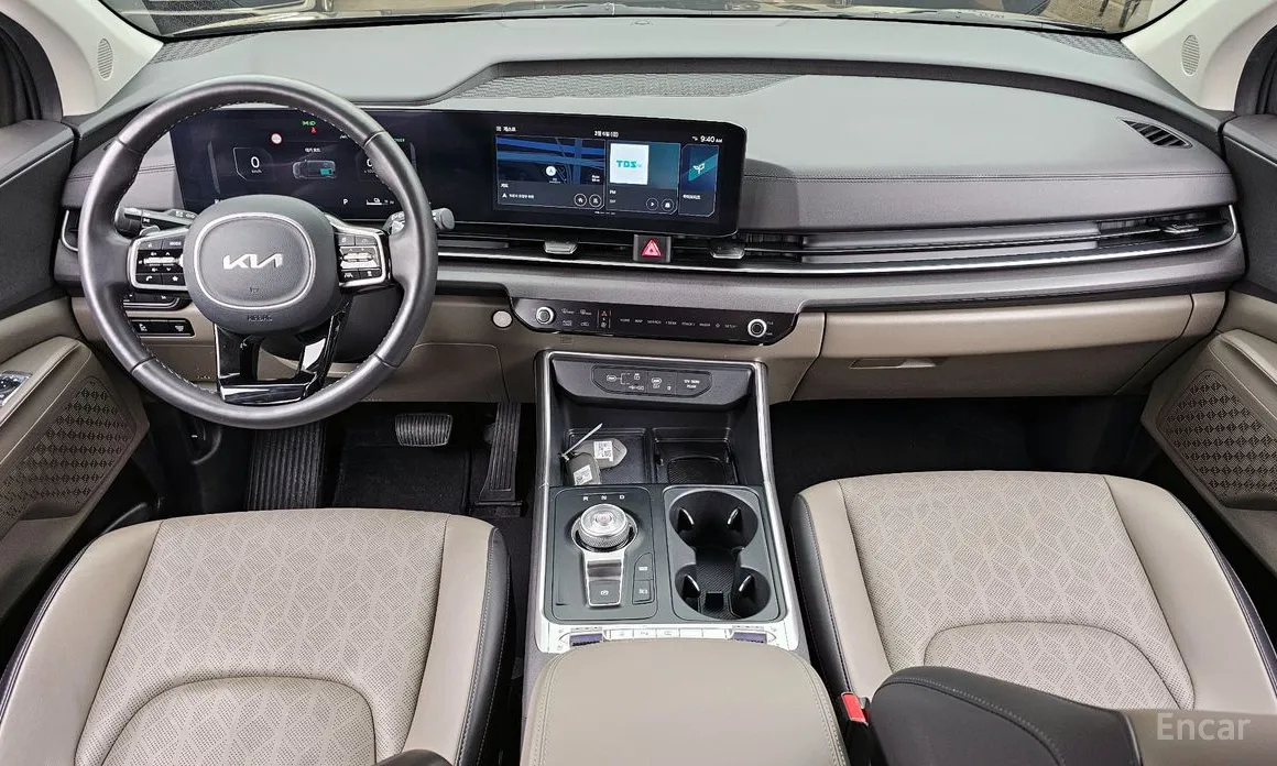 Фото 7 - Kia Carnival