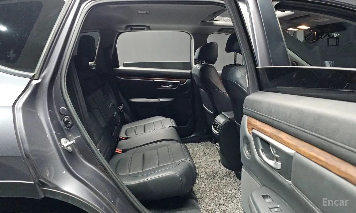 Фото 12 - Honda CR-V