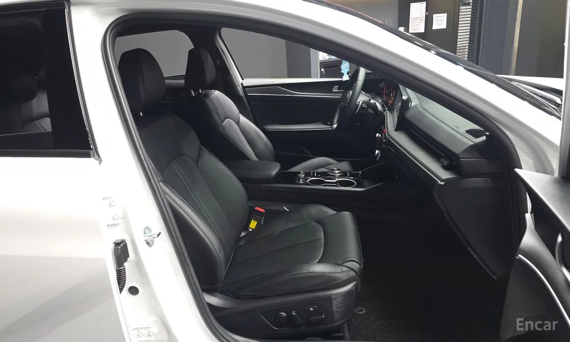 Фото 11 - Kia K5