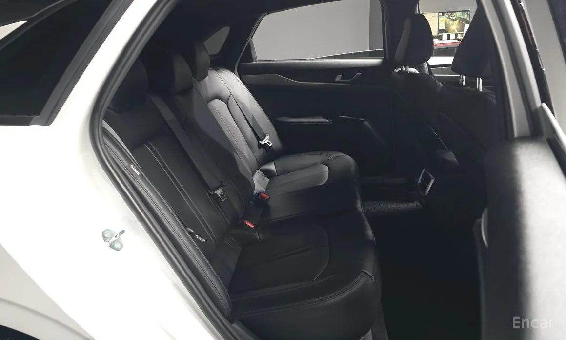 Фото 12 - Kia K5