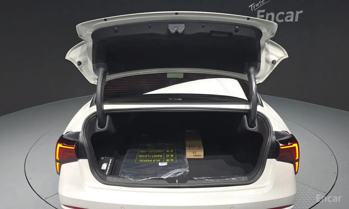 Фото 20 - Kia K5