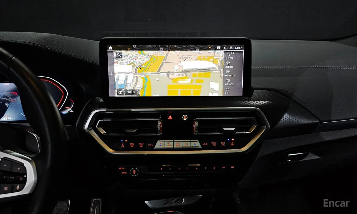 Фото 15 - BMW X4