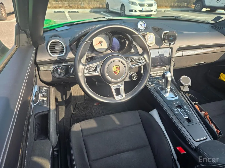 Фото 10 - Porsche 718