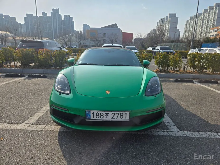 Фото 3 - Porsche 718