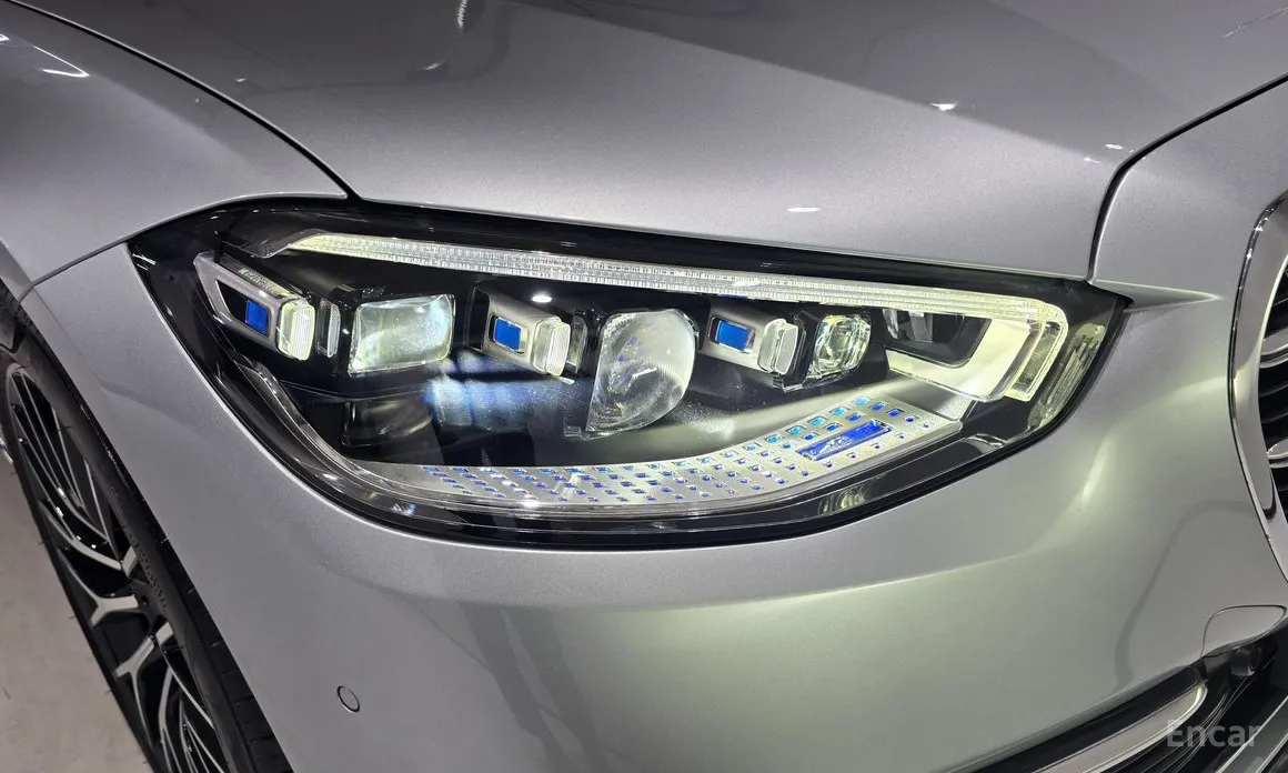 Фото 12 - Mercedes-Benz S-Class