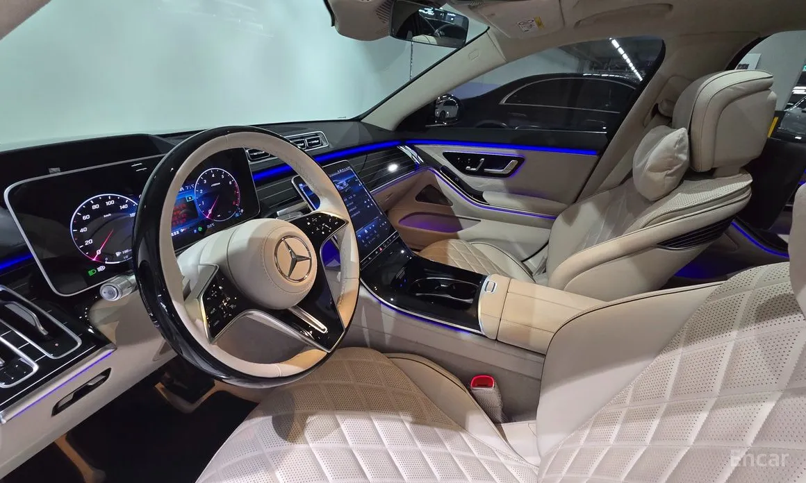 Фото 19 - Mercedes-Benz S-Class