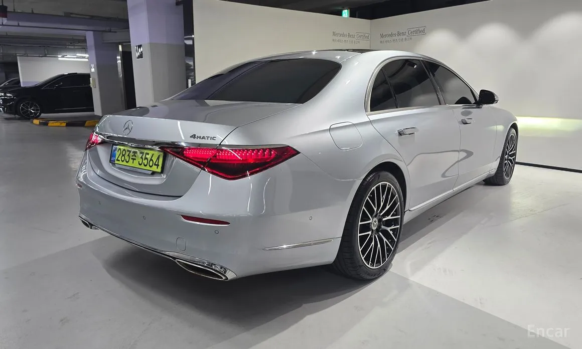 Фото 4 - Mercedes-Benz S-Class