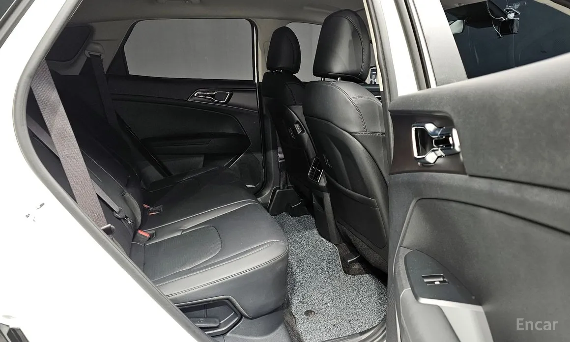 Фото 11 - Kia Sportage