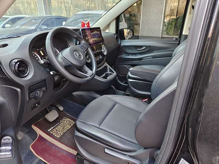 Фото 4 - Mercedes-Benz Vito