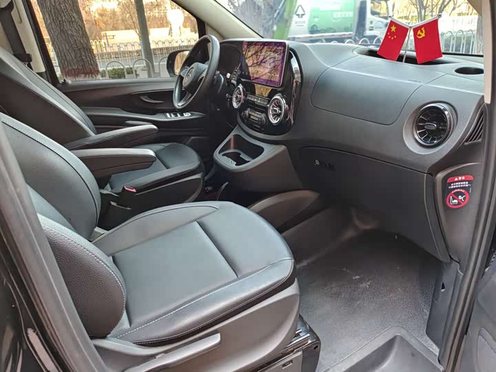 Фото 7 - Mercedes-Benz Vito