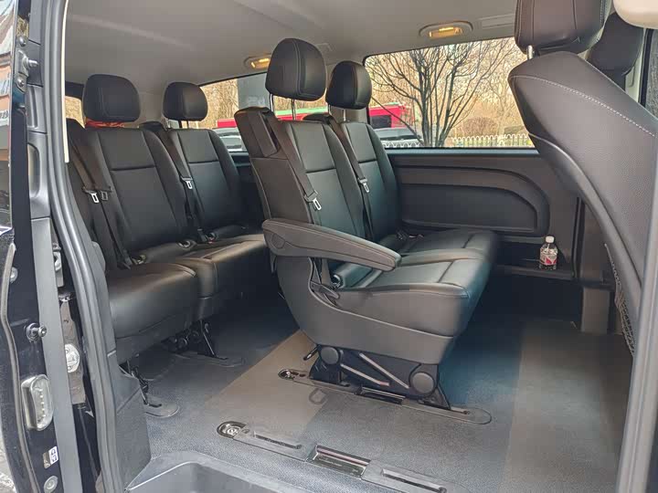 Фото 8 - Mercedes-Benz Vito