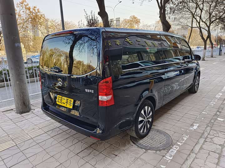 Фото 9 - Mercedes-Benz Vito