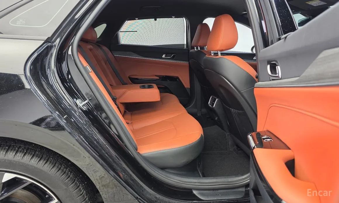 Фото 12 - Kia K5