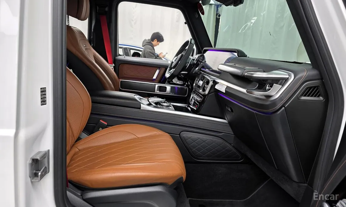 Фото 11 - Mercedes-Benz G-Class