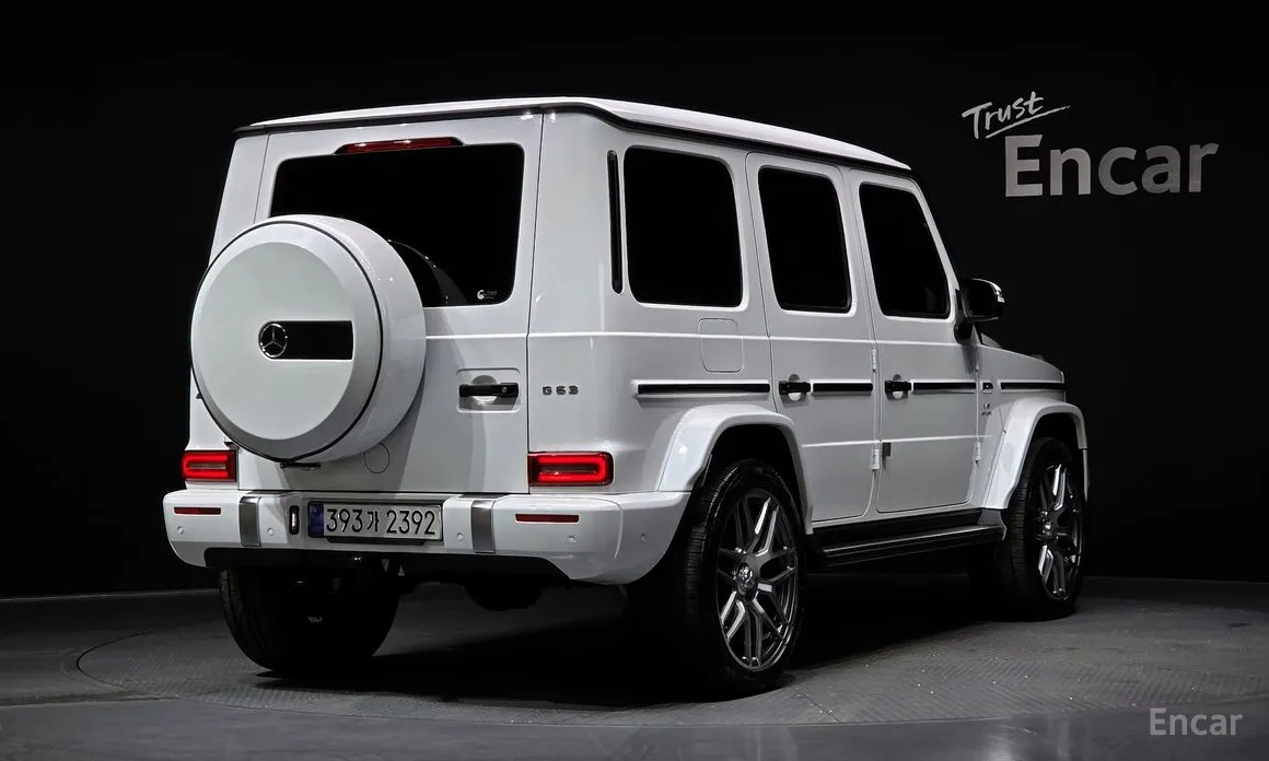 Фото 2 - Mercedes-Benz G-Class