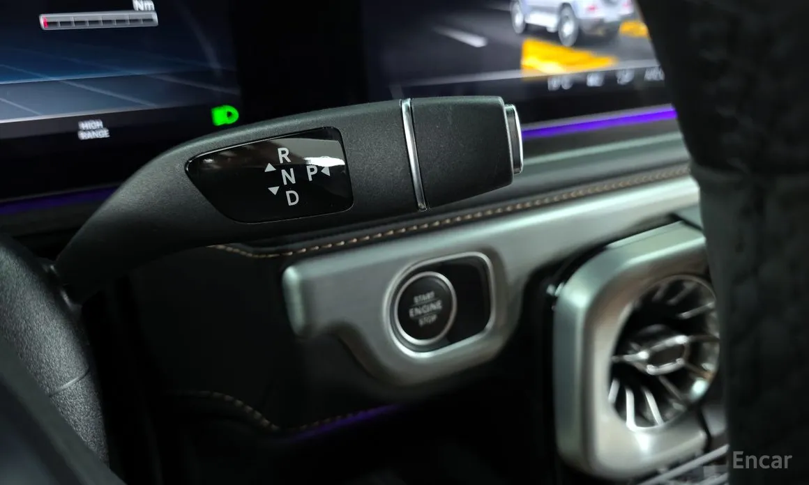 Фото 9 - Mercedes-Benz G-Class