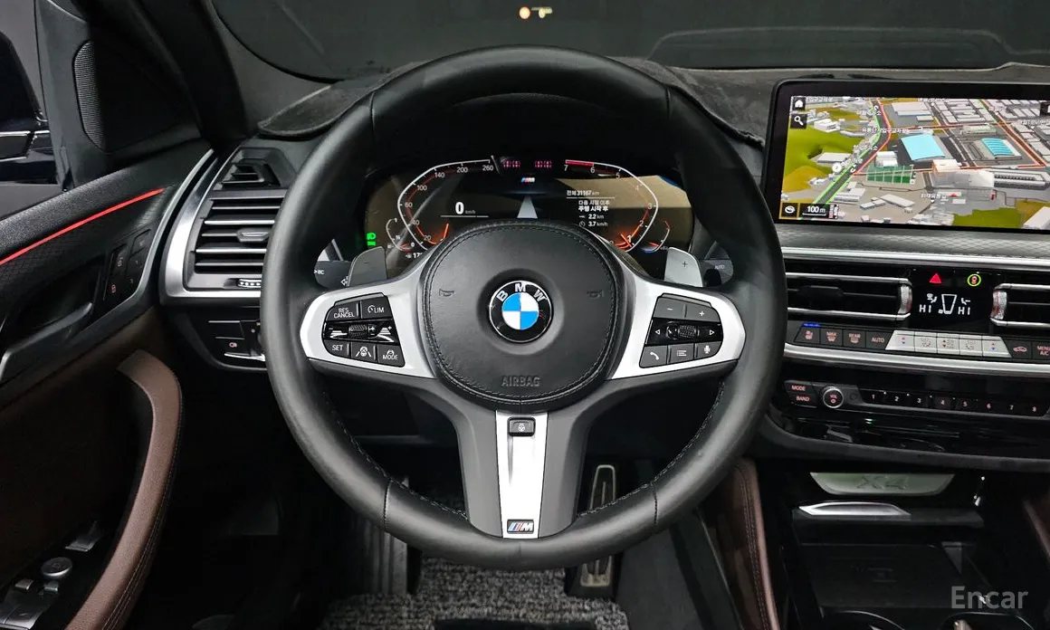 Фото 14 - BMW X4