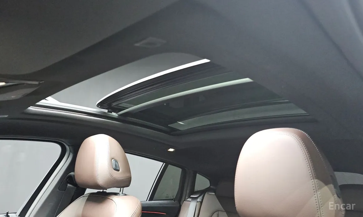 Фото 19 - BMW X4