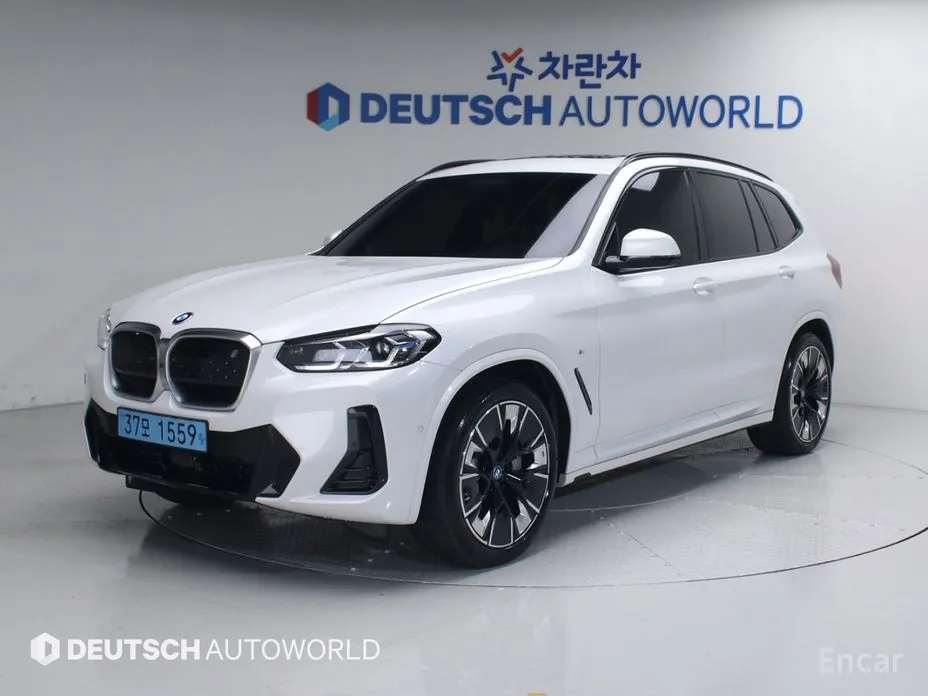 Фото 1 - BMW iX3