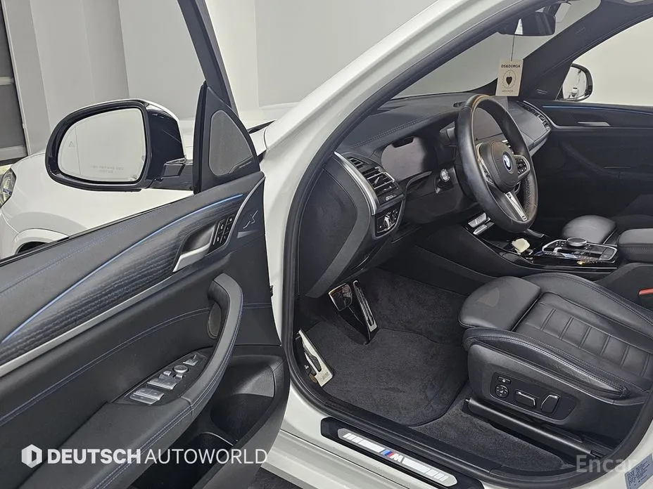Фото 11 - BMW iX3