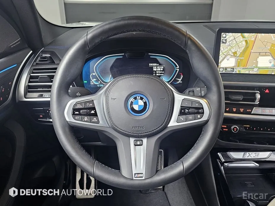 Фото 13 - BMW iX3