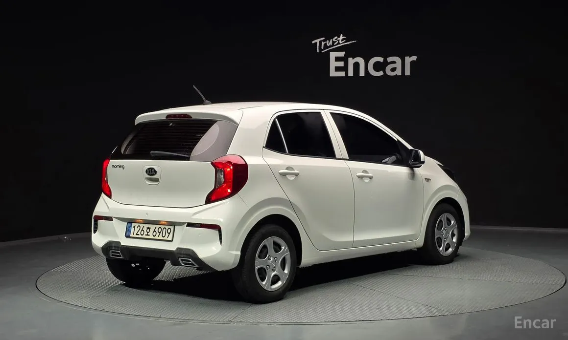 Фото 2 - Kia Morning