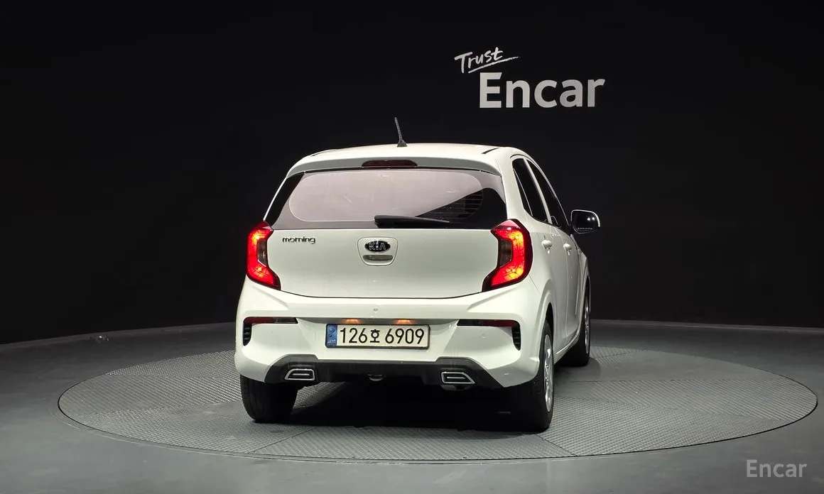 Фото 4 - Kia Morning