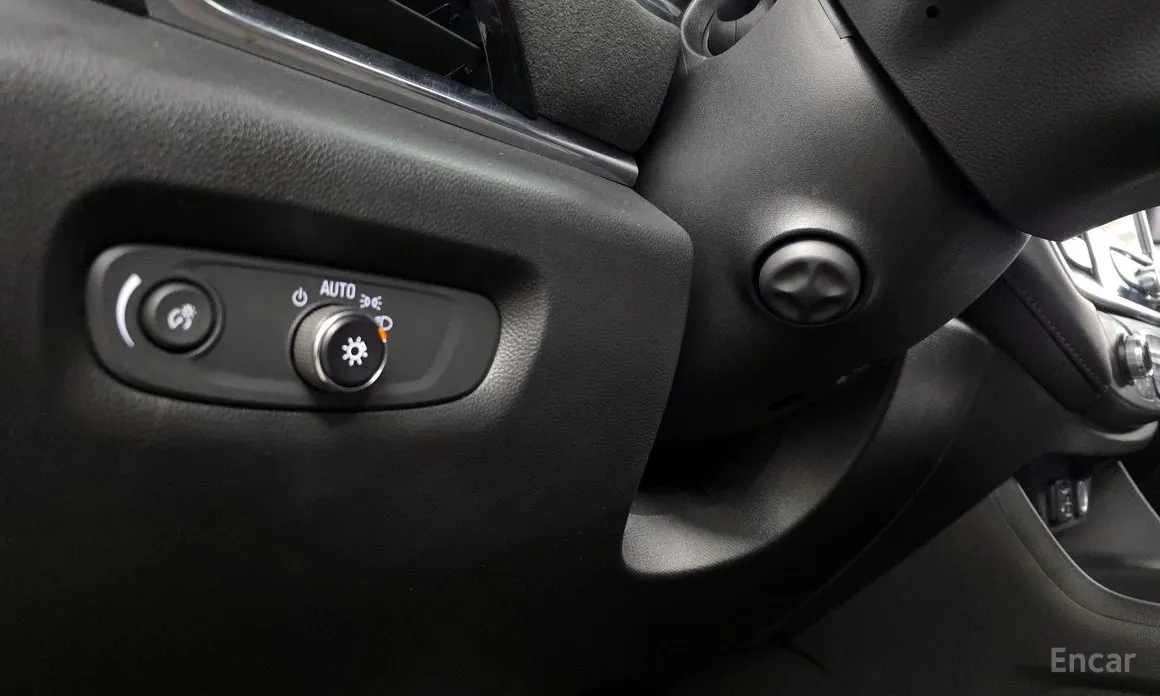 Фото 18 - Chevrolet Traverse