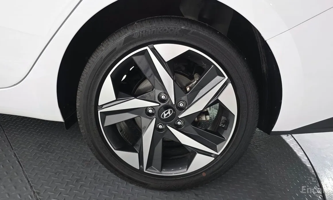 Фото 5 - Hyundai Avante