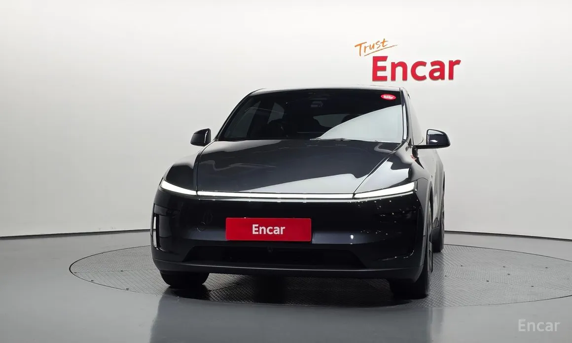 Photo 3 - Tesla Model Y