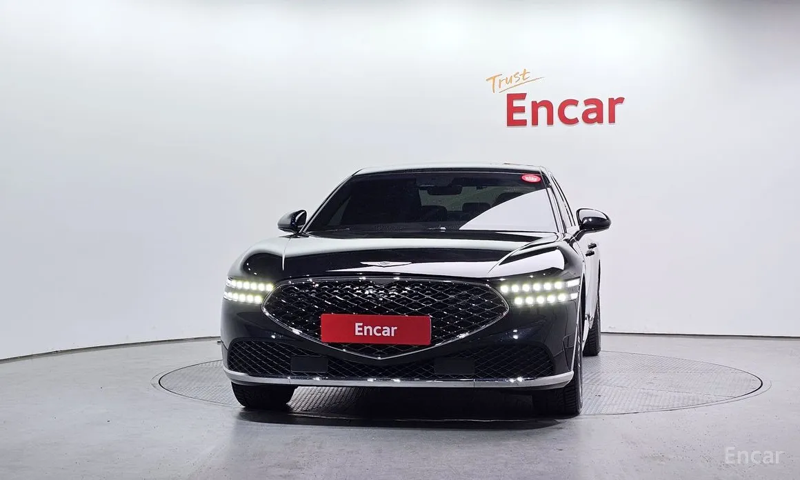 Фото 3 - Genesis G90