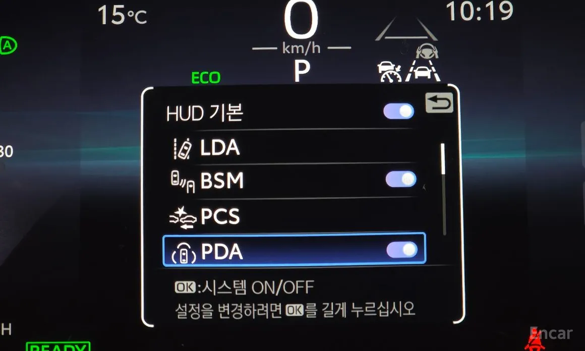 Фото 19 - Toyota Camry