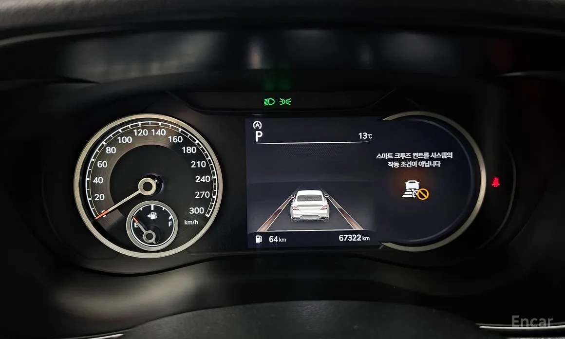 Photo 8 - Genesis G70