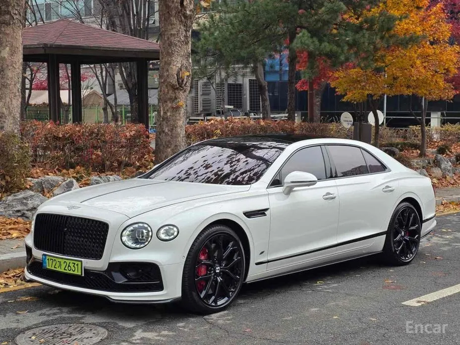 Фото 1 - Bentley Flying Spur