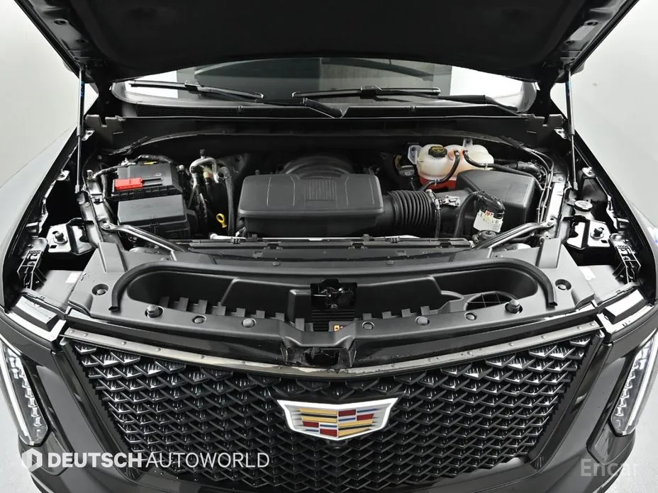 Фото 6 - Cadillac Escalade