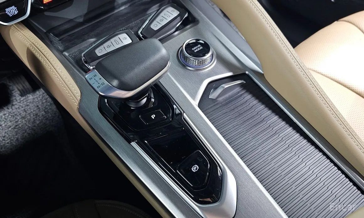 Фото 9 - Renault Grand Koleos