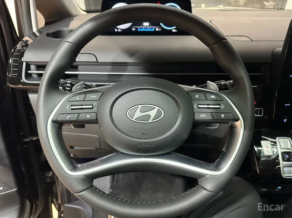 Фото 10 - Hyundai Staria