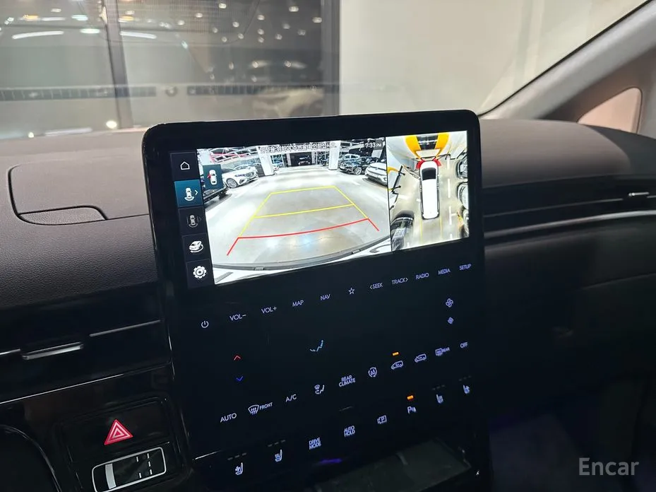 Фото 13 - Hyundai Staria