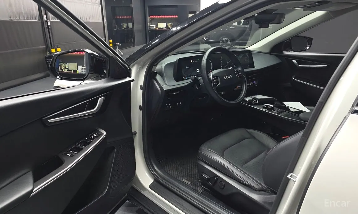 Фото 10 - Kia EV6