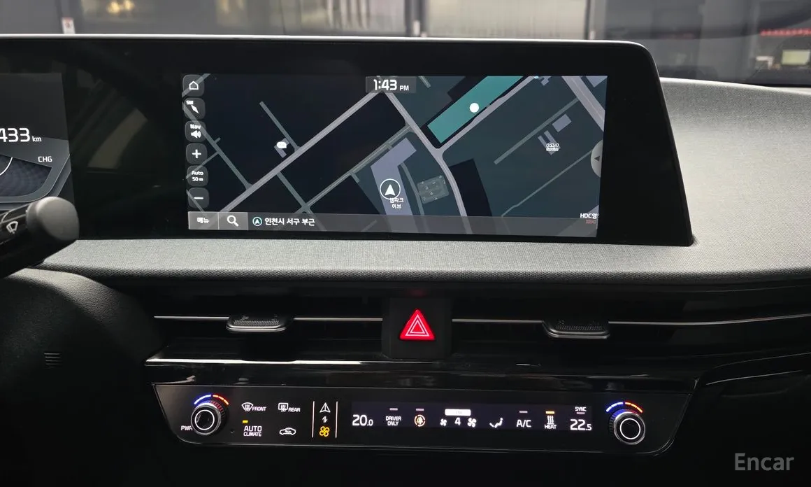 Фото 14 - Kia EV6