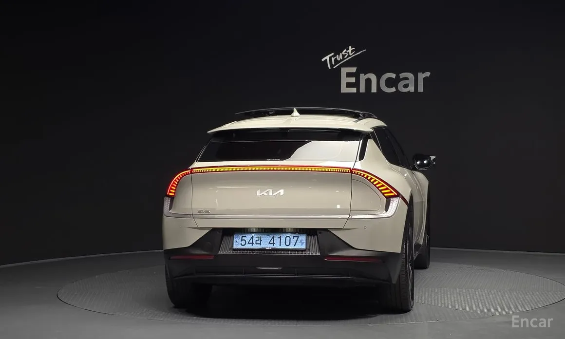 Фото 4 - Kia EV6